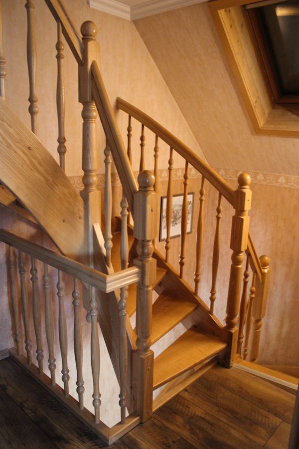 Tischlerei Jürgen Dreßler, Simmerath, Treppenaufgang